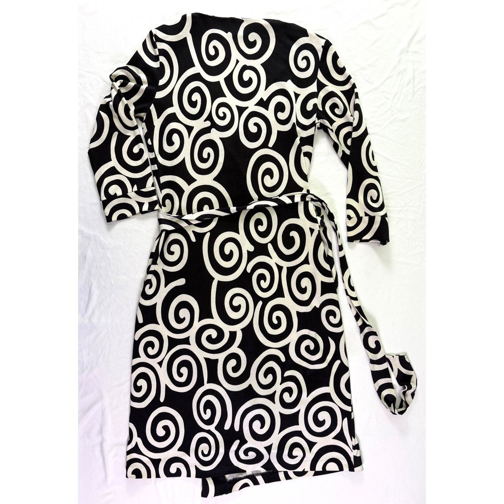 Diane von Furstenberg Wrap Dress 4 Silk New Julian Two Vintage Abstract Classic - Picture 10 of 10